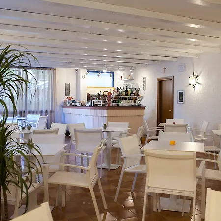 Umberto Hotel