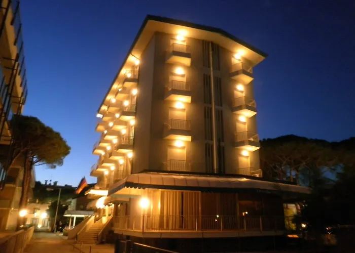Umberto 3*